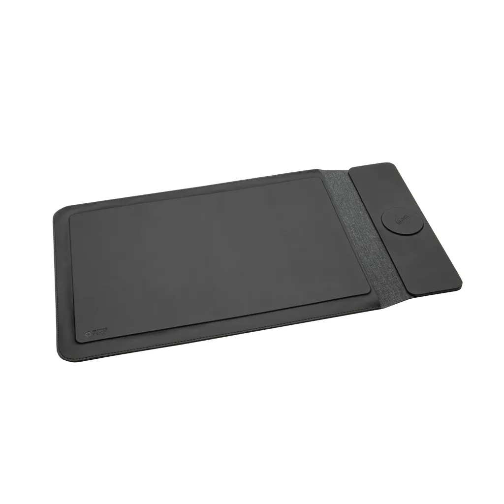 Swiss Peak 15W magnetic charging laptop sleeve 14-15,6"