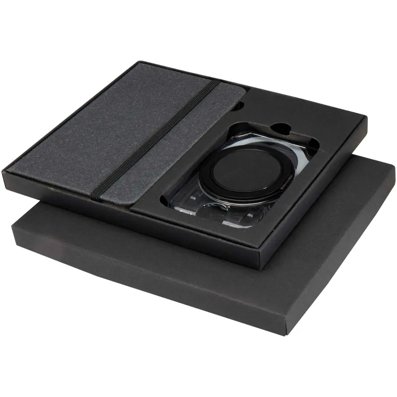 Kern A6 hard cover notebook and MagSafe wallet gift set